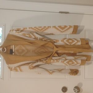 Cozy Beige and Tan Cardigan Aztec print Size M